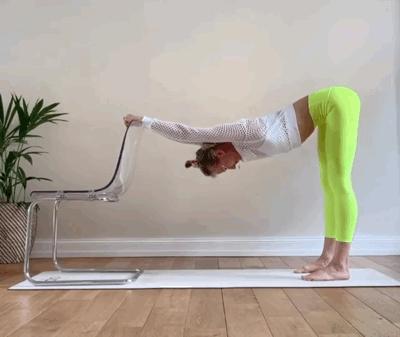 全网公认最有效美背体式,女性如何练好漂亮的背