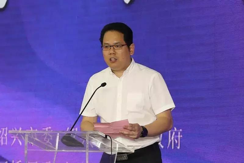 柯桥纺都大厦时装秀,纺都柯桥