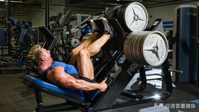 辟谣关于深蹲的七大误区,深蹲好处辟谣