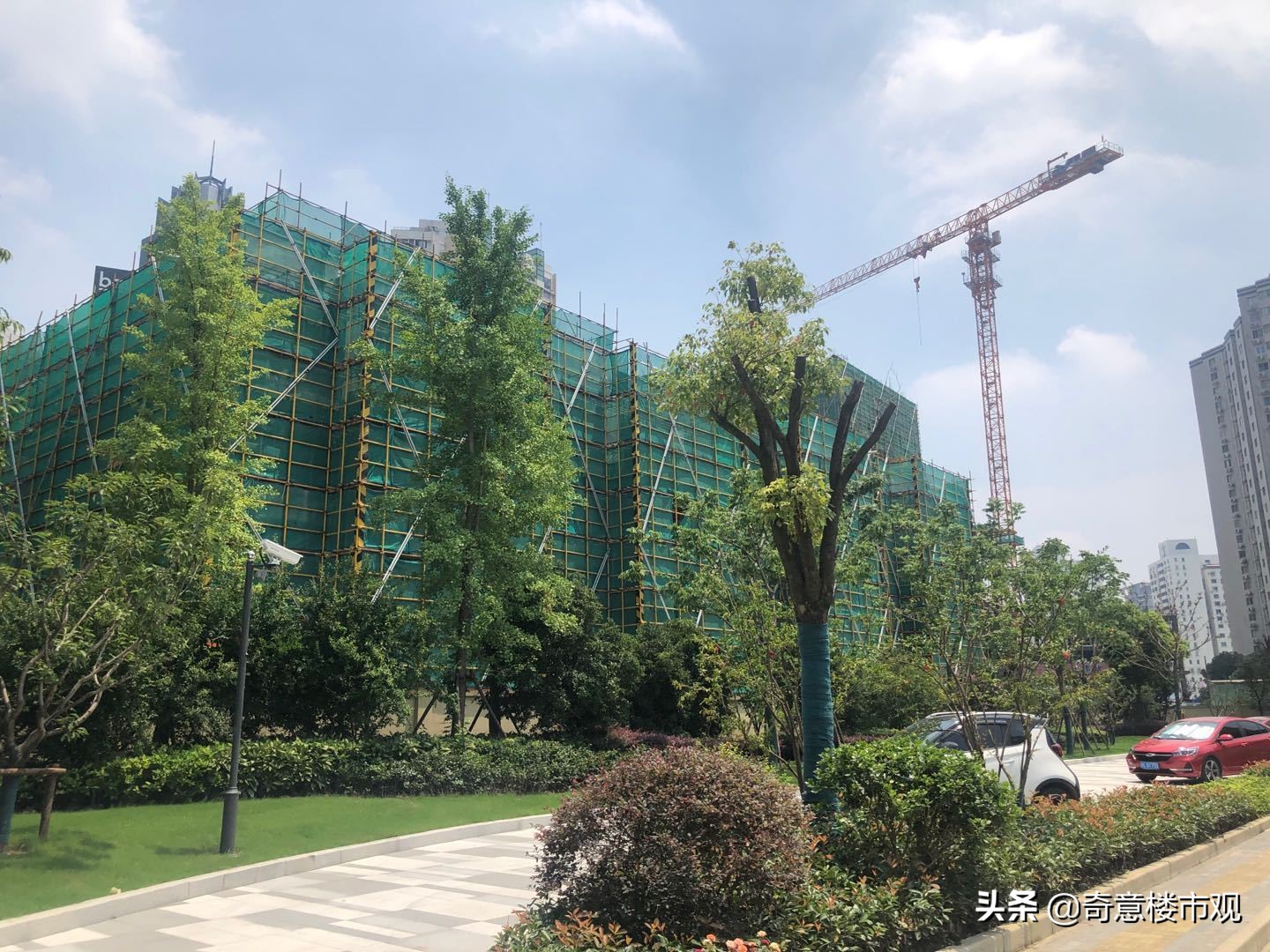 “染料大王”给静安的着色，龙盛·福新里将毛坯开售？