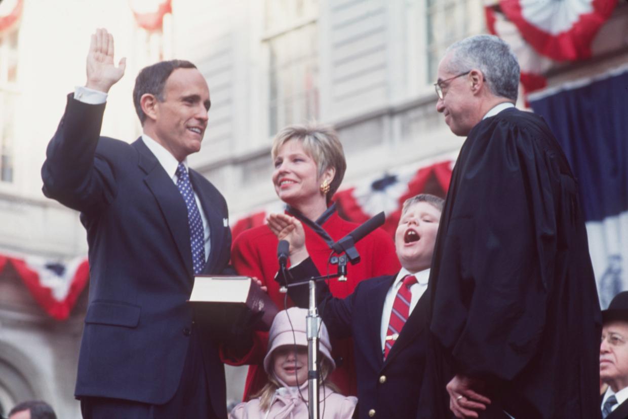 川普最忠诚的卫士是谁,川普老爷子最新视频