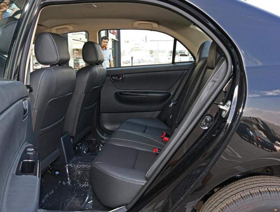 比亚迪f3自动挡二手车,比亚迪f3测评经济实惠油耗低