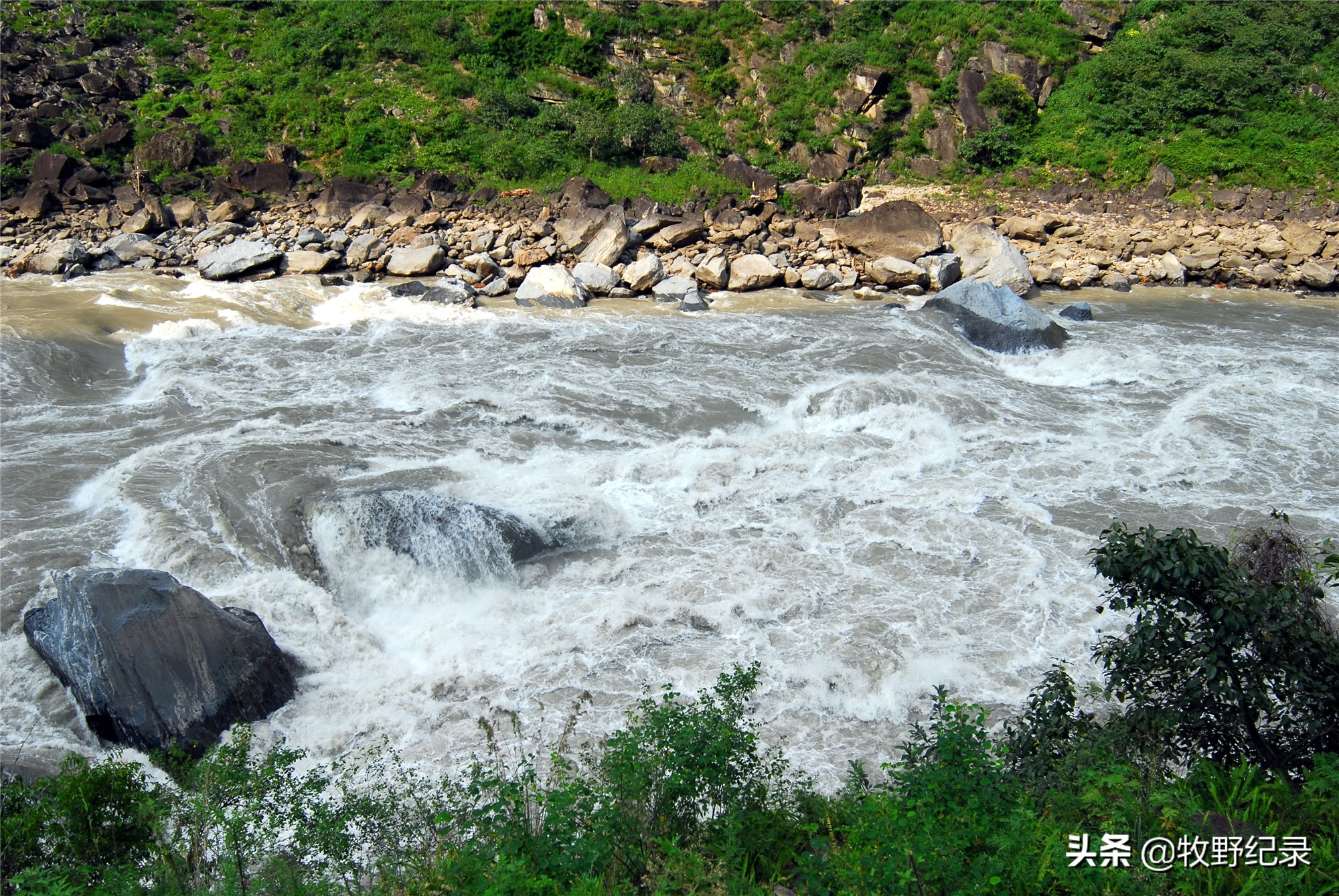 三江并流旅游攻略,怒江三江并流现场