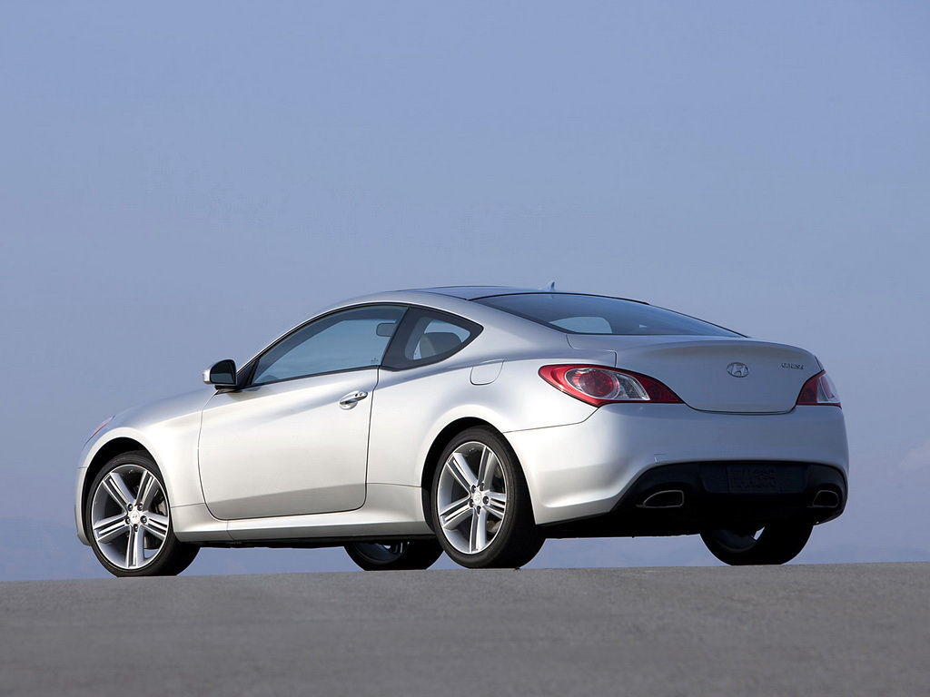 劳恩斯酷派哪几款是后驱车,12款的劳恩斯酷派值不值得买