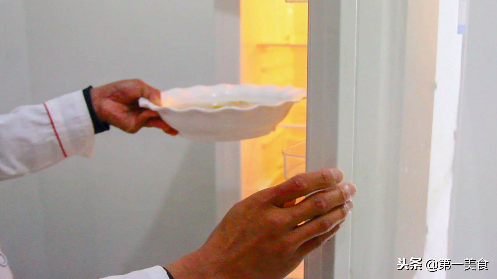 厨师长做的虎皮鸡爪,厨师把泡椒鸡爪做绝了