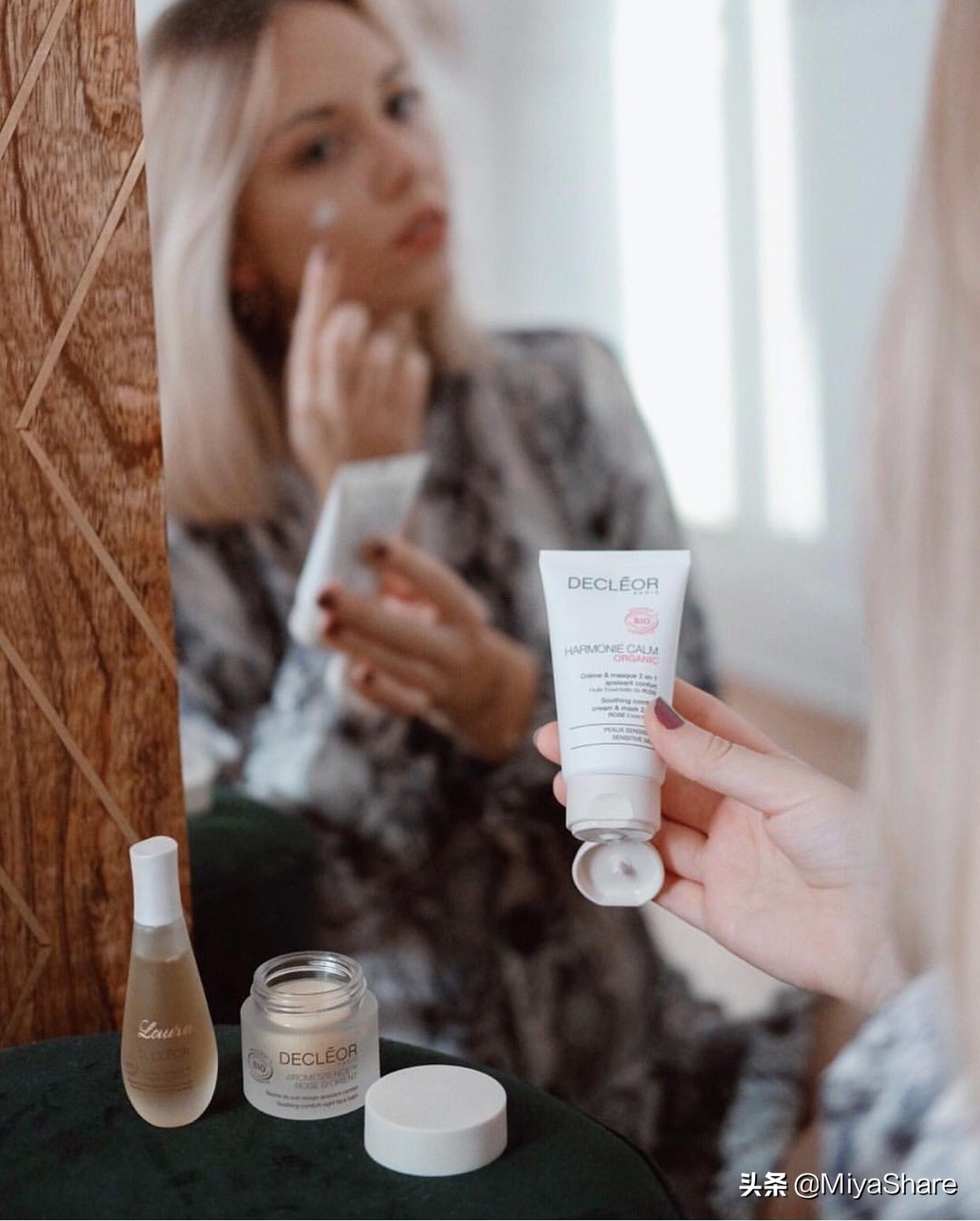 皮肤干燥尤其是秋冬会全身脱皮,干皮怎么化妆简单又好看