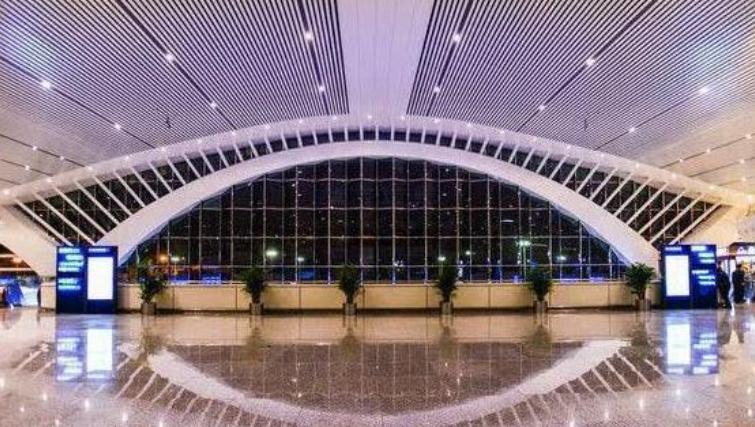 亚洲最大火车站建设,我国建亚洲第一大火车站