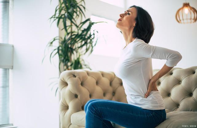 顺产无痛会导致产后腰痛吗,无痛分娩会留下产后腰痛的毛病吗