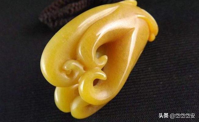 《红楼梦》的细枝末节中，隐藏着泼天富贵