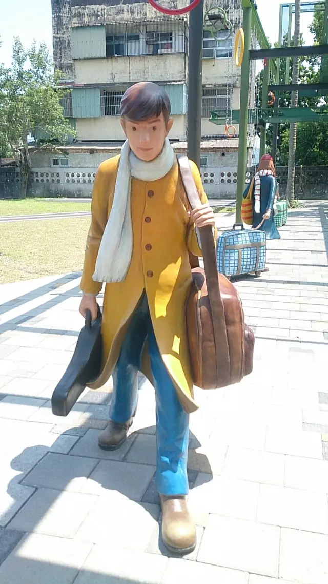 他的绘本故事治愈了千万人，80后90后都看过他的漫画