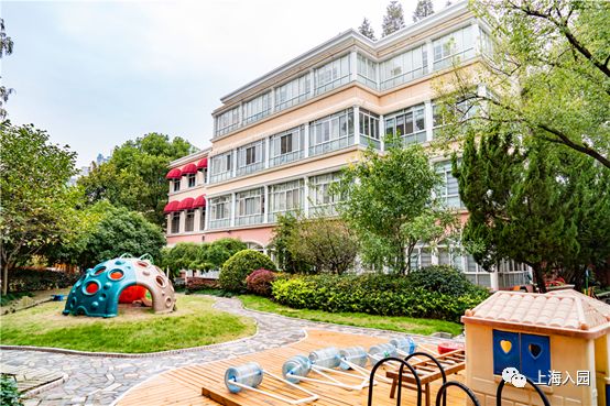 上海青草地幼儿园收费标准,上海幼儿园收费标准明细表