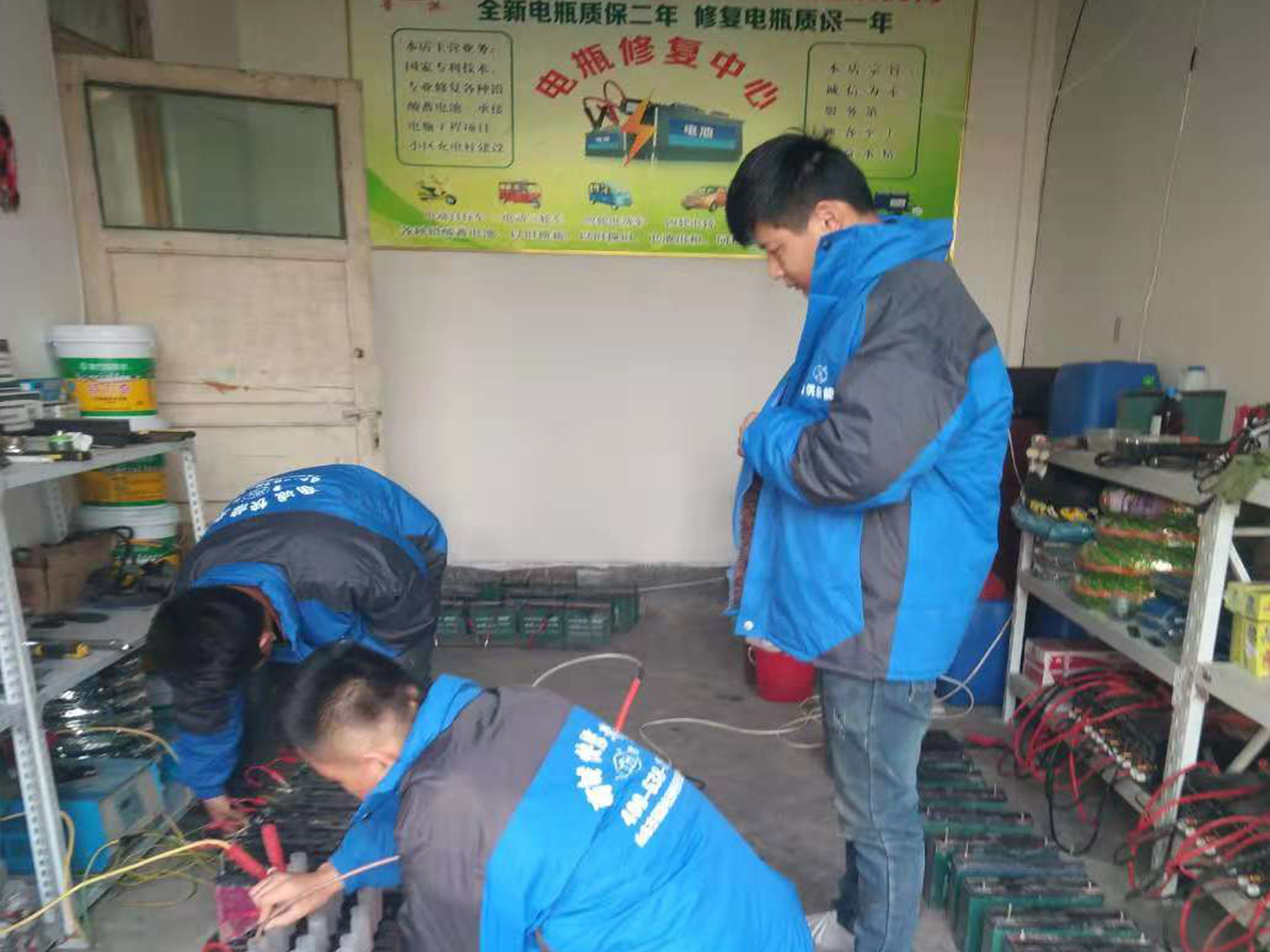 全国关于电瓶修复最新报道,电瓶修复店能修复电瓶多少钱