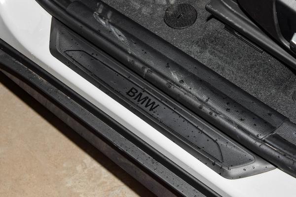 19款宝马x1xdrive20li怎么样,2020款宝马x1和三系哪个值得买