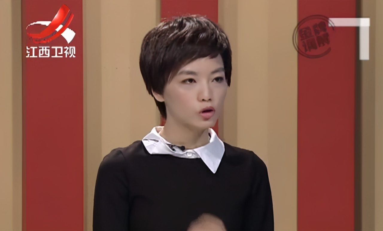 一名女子哭诉怀孕到生娃的花销,女人在家顺产生孩子真不容易