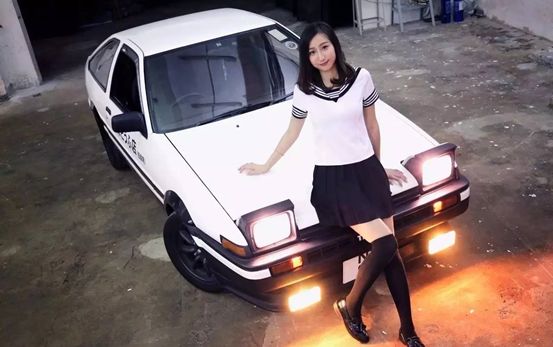 当年的百万豪车如今只要12万,外观低调不能惹的车老款豪车