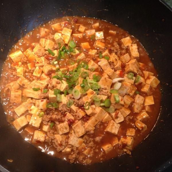 做豆腐怎么让豆腐炒的时候不烂,豆腐怎么炒出来有点酸味