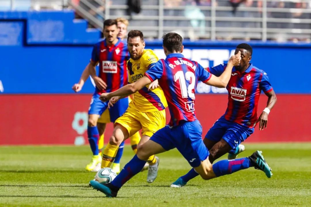 梅西传射点球绝平,梅西传射阿根廷2比0墨西哥