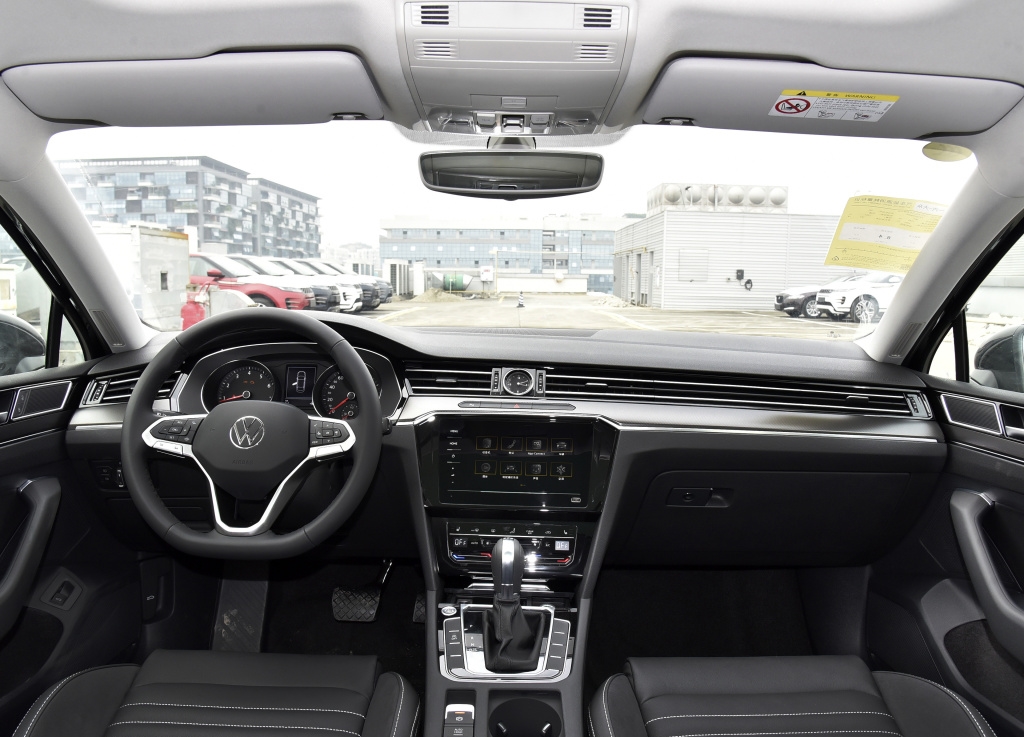 大众迈腾到底怎样,大众迈腾怎么看该加不加油