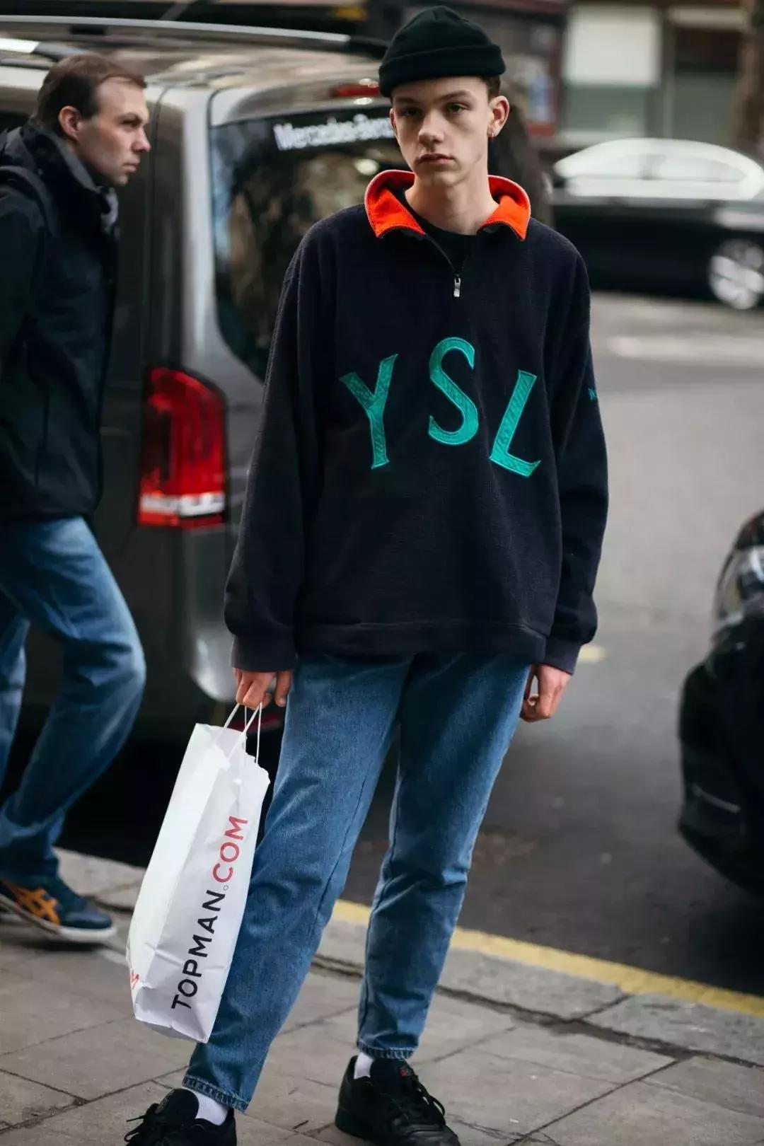 潮爆了｜冬天羽绒服穿腻了，可以试试这种复古运动风