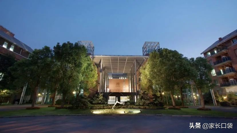 包玉刚和星河湾,民办包玉刚