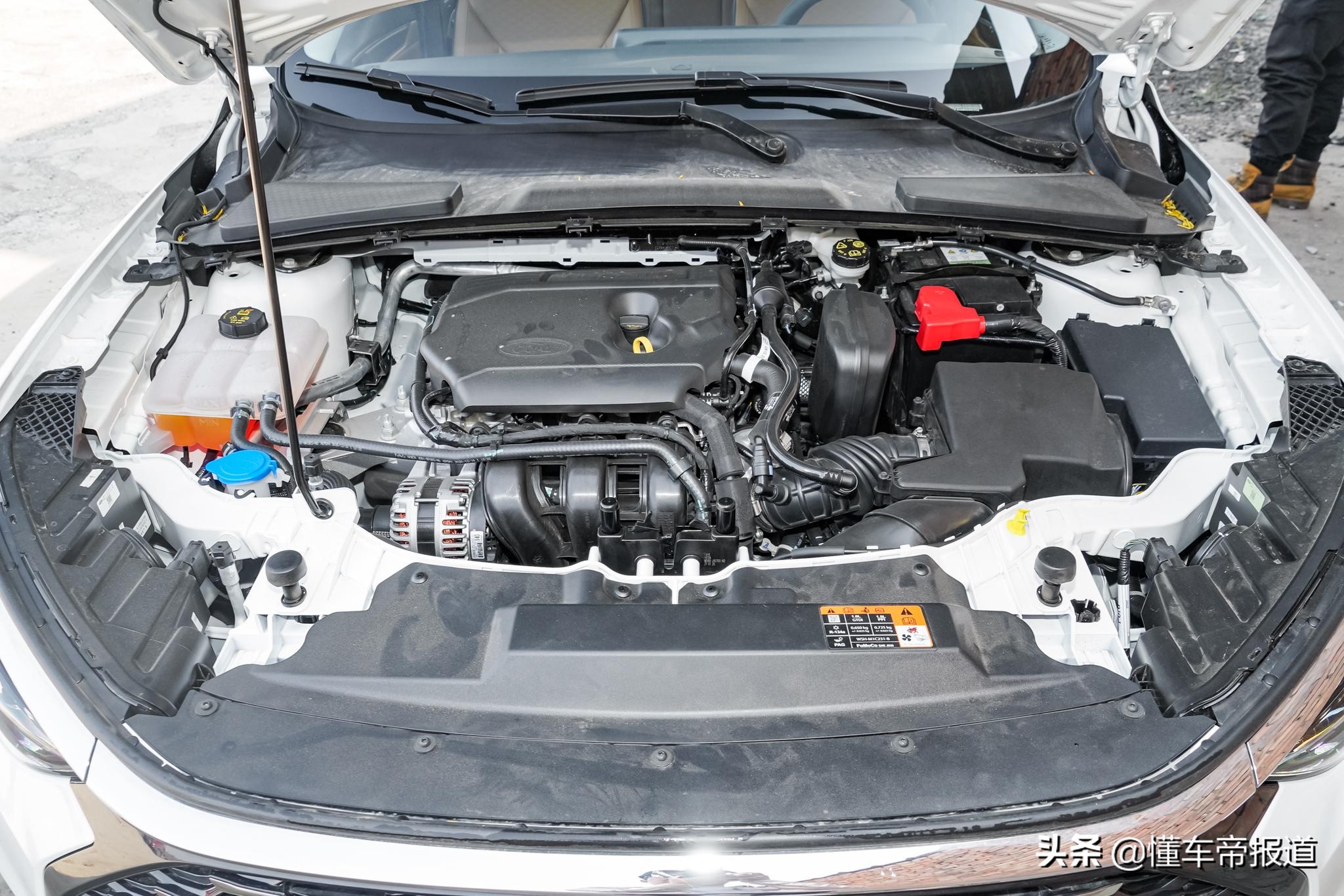 福特新福睿斯视频,长安福特新款福睿斯要来了