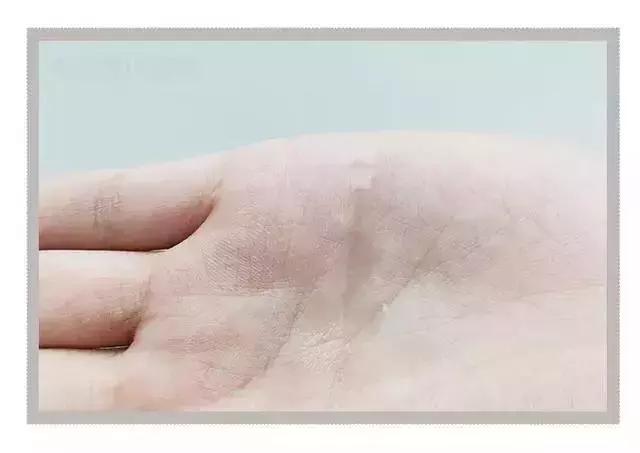 黛珂紫苏水真假鉴别,新款黛珂紫苏水怎么辨别真假