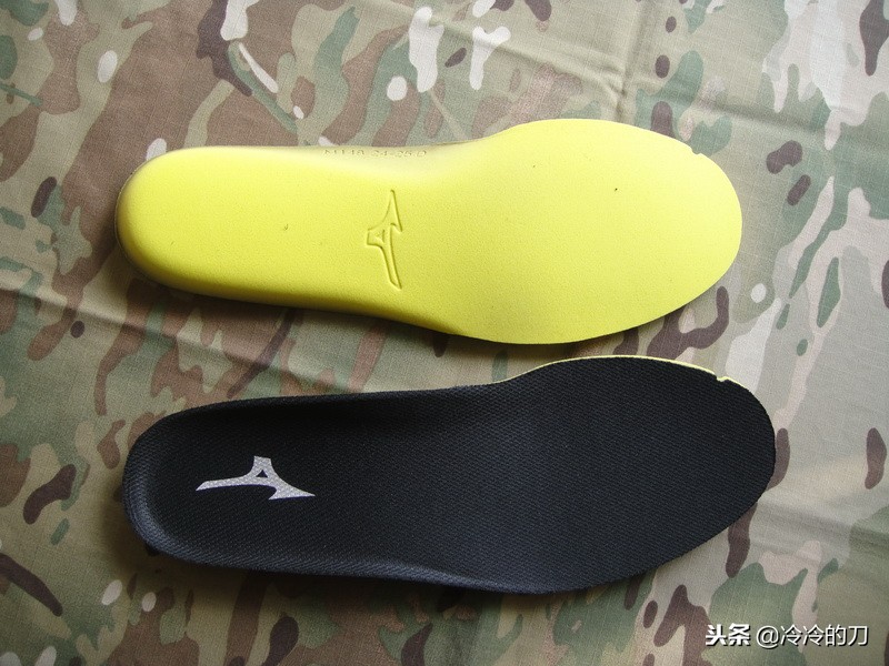 澎湃强劲,mizuno美津浓男女复古跑鞋