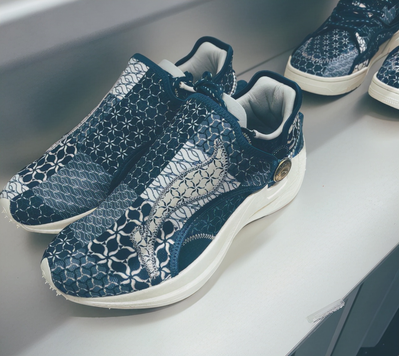 李宁奢侈品,李宁新标老标区别