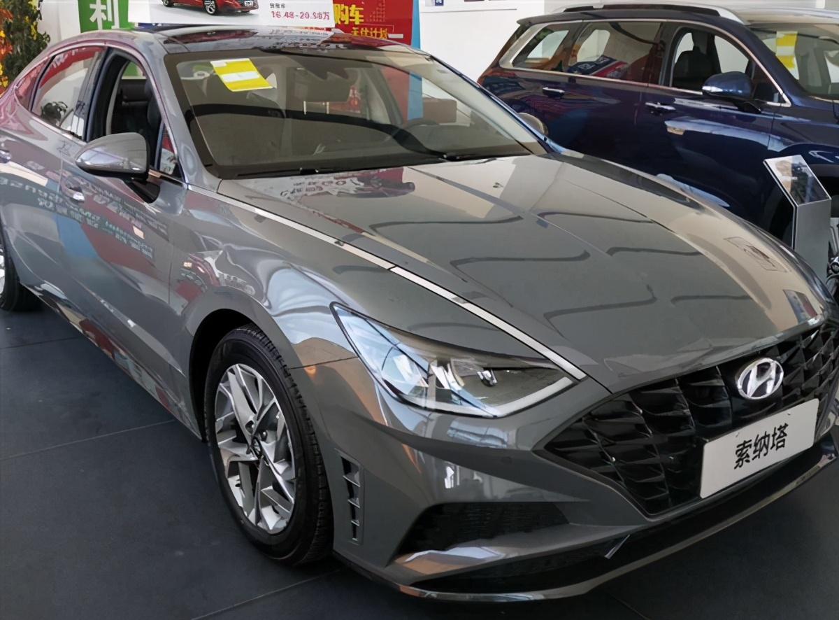 现代全新索纳塔伊兰特,换代成功的索纳塔