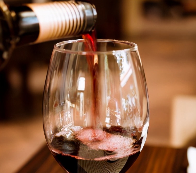 挑选红酒的成分,挑选红酒配料怎么选