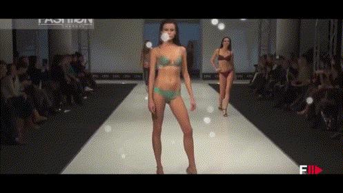 意大利时装品牌走秀爆款视频,意大利经典顶级时装t台秀