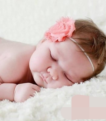 红胎记好治吗治疗红胎记的方法,宝宝有红胎记是怎么回事