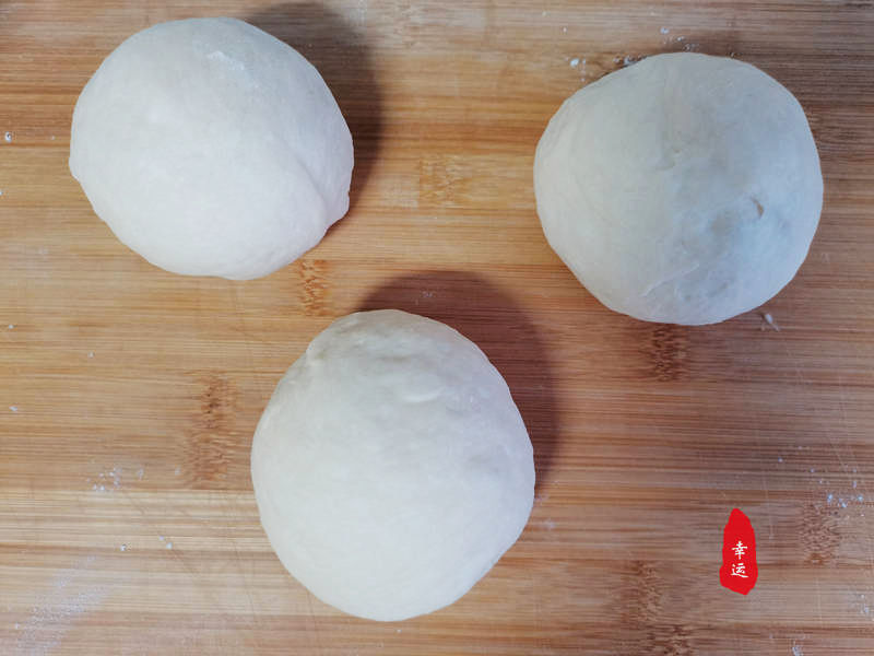 用吐司模具烤吐司做法,用吐司模具怎样做酸奶蛋糕