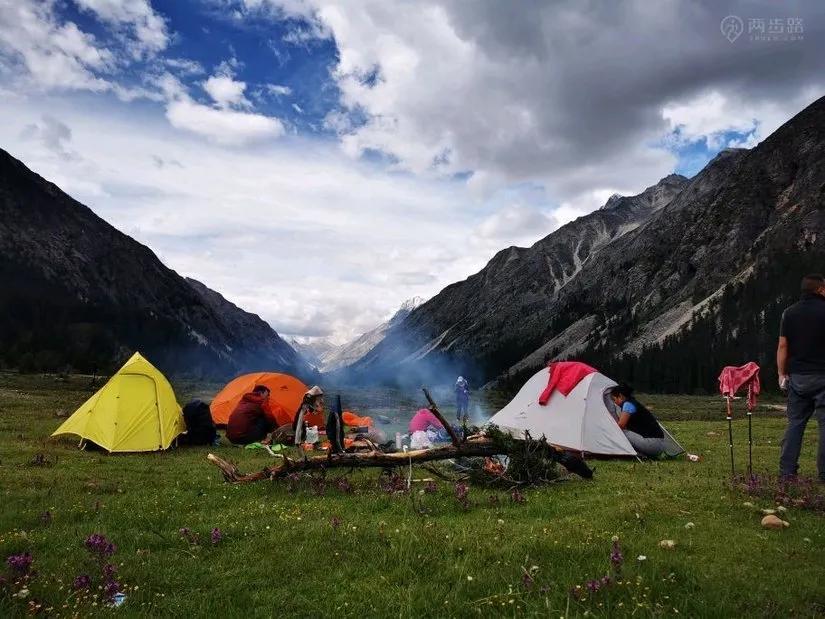 8月格聂c线,8月走格聂南线穿什么