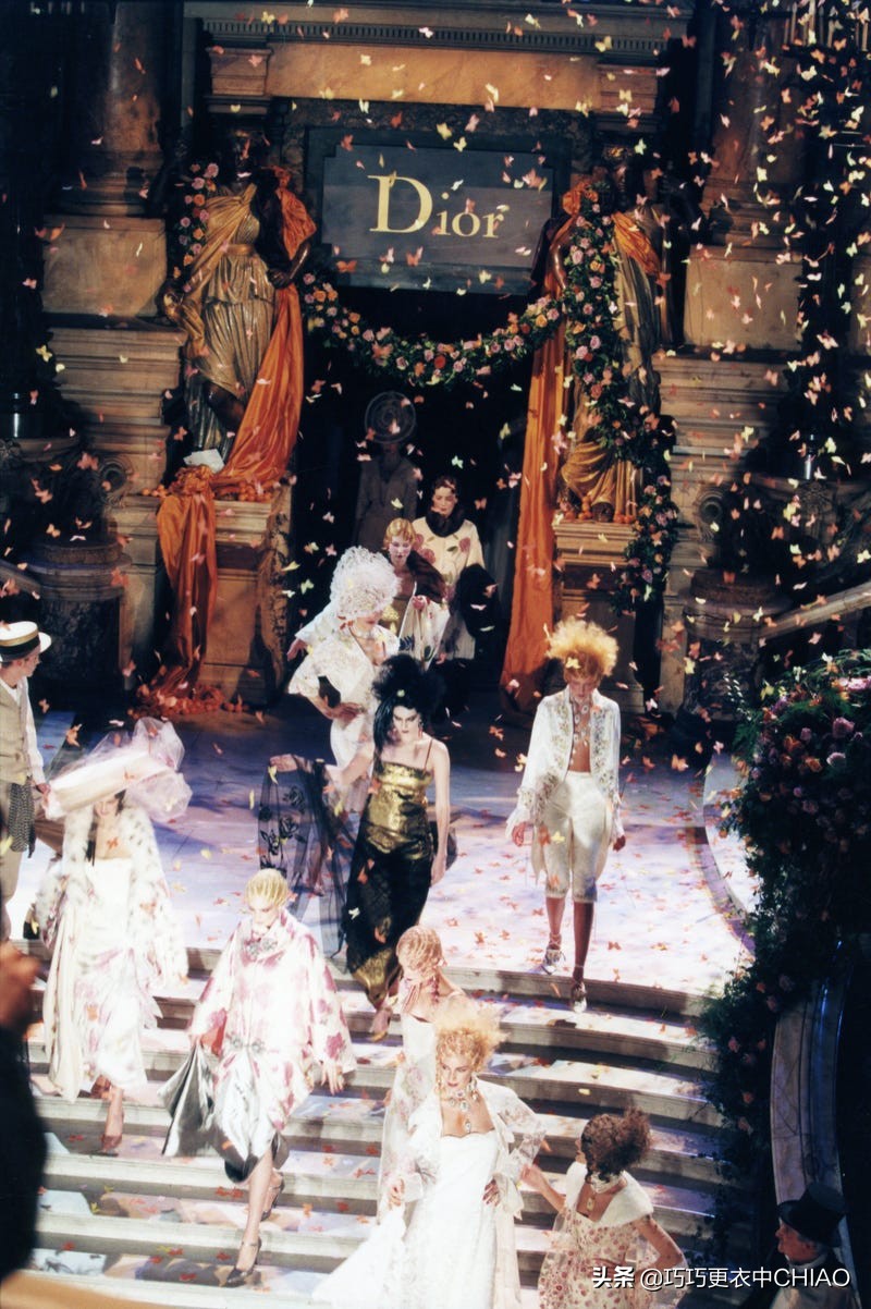 震撼全球的伦敦时装秀完整版,震撼世界的t台时装秀