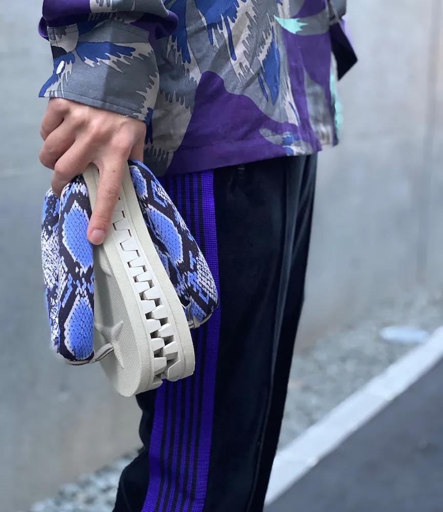 yeezy拖鞋假的质量好吗,yeezy拖鞋为啥价格不一样