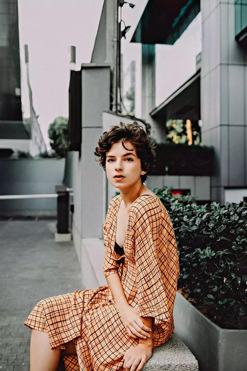 快门调快了照片很黑怎么办,快门光圈感光度白平衡曝光补偿