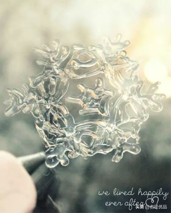 用硬纸板和胶枪做什么手工,胶枪可以做什么手工