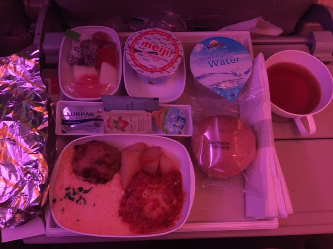 迪拜是个沙漠城市为什么那么有钱,迪拜四大土豪城市