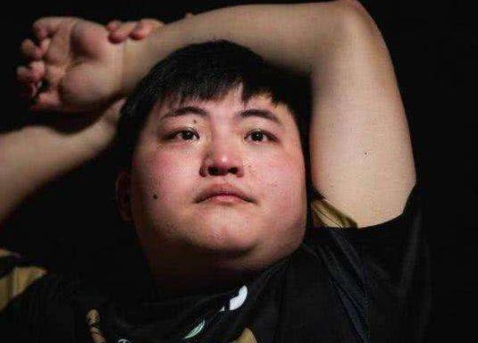 最敬佩的人uzi,uzi为什么会被认可