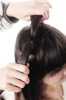 怎么做好看的蝴蝶结发型,duangduang蝴蝶结发型