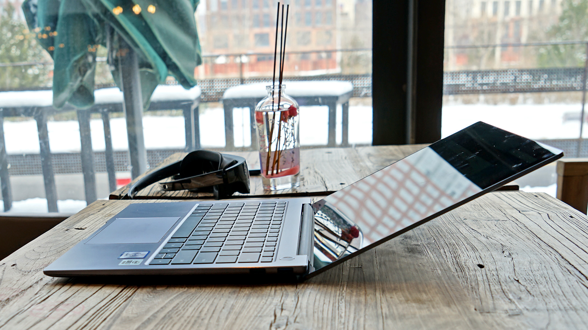 华为matebook14触控屏没有摄像头吗,华为matebook14有非触控屏吗