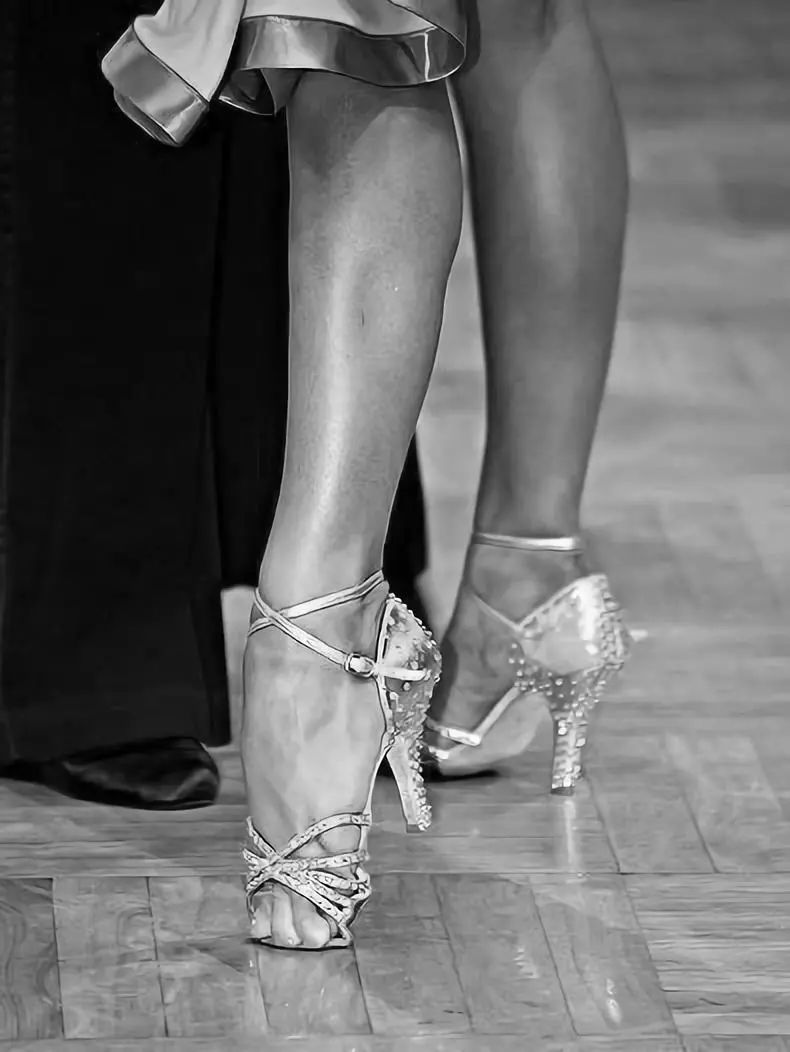 拉丁舞零基础入门教学姿态,拉丁舞理论干货图文