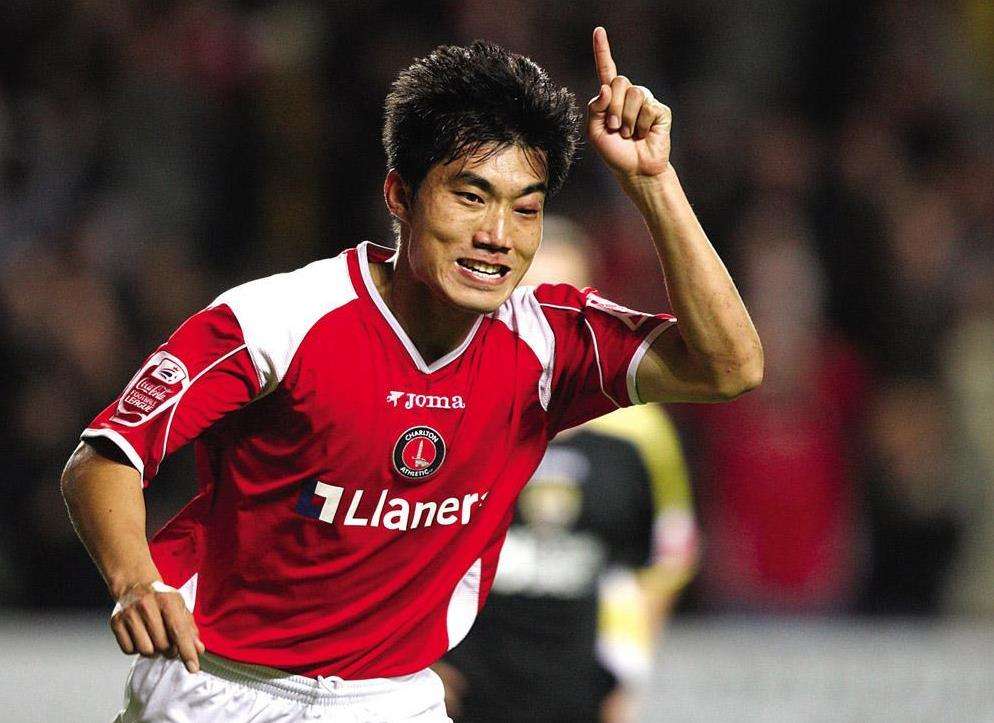 郑智成为恒大新掌舵人,广州恒大老队长郑智怎样