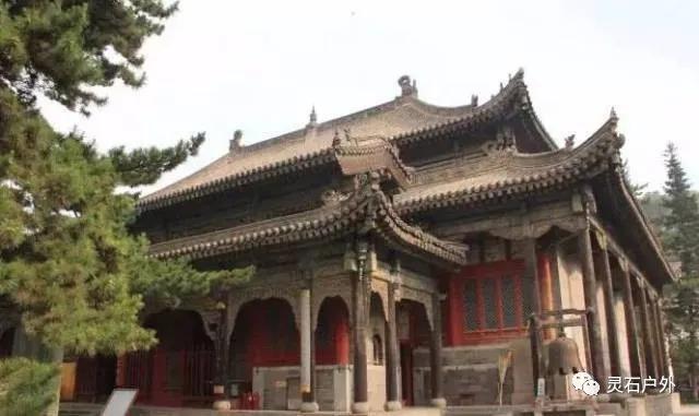 五台山景区十大著名寺庙之菩萨顶,五台山每个寺庙的细致讲解