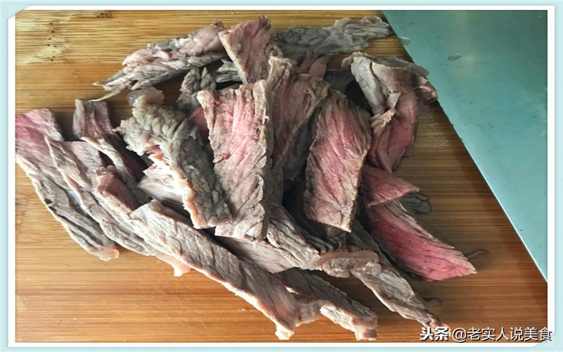 没想到一次玩笑话，闺蜜真的做起了微商，卖起了自制牛肉干