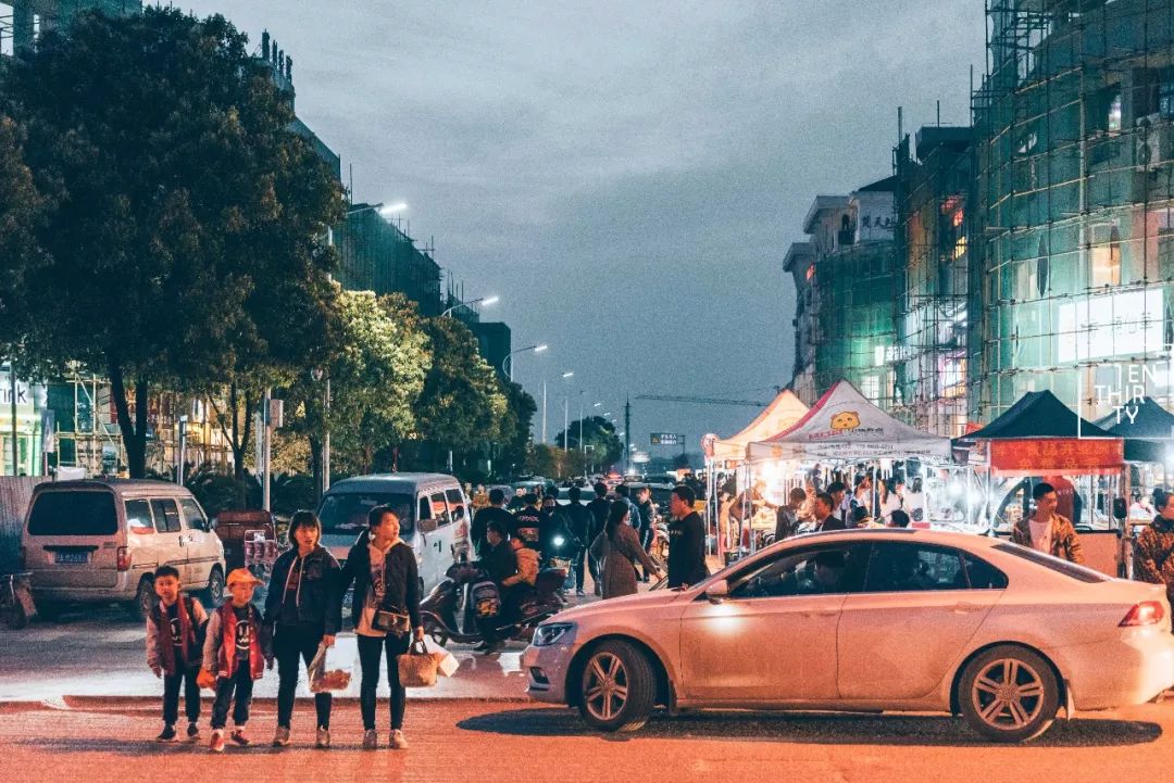 湖北经济学院为什么叫藏龙岛,湖北经济学院在江夏藏龙岛吗