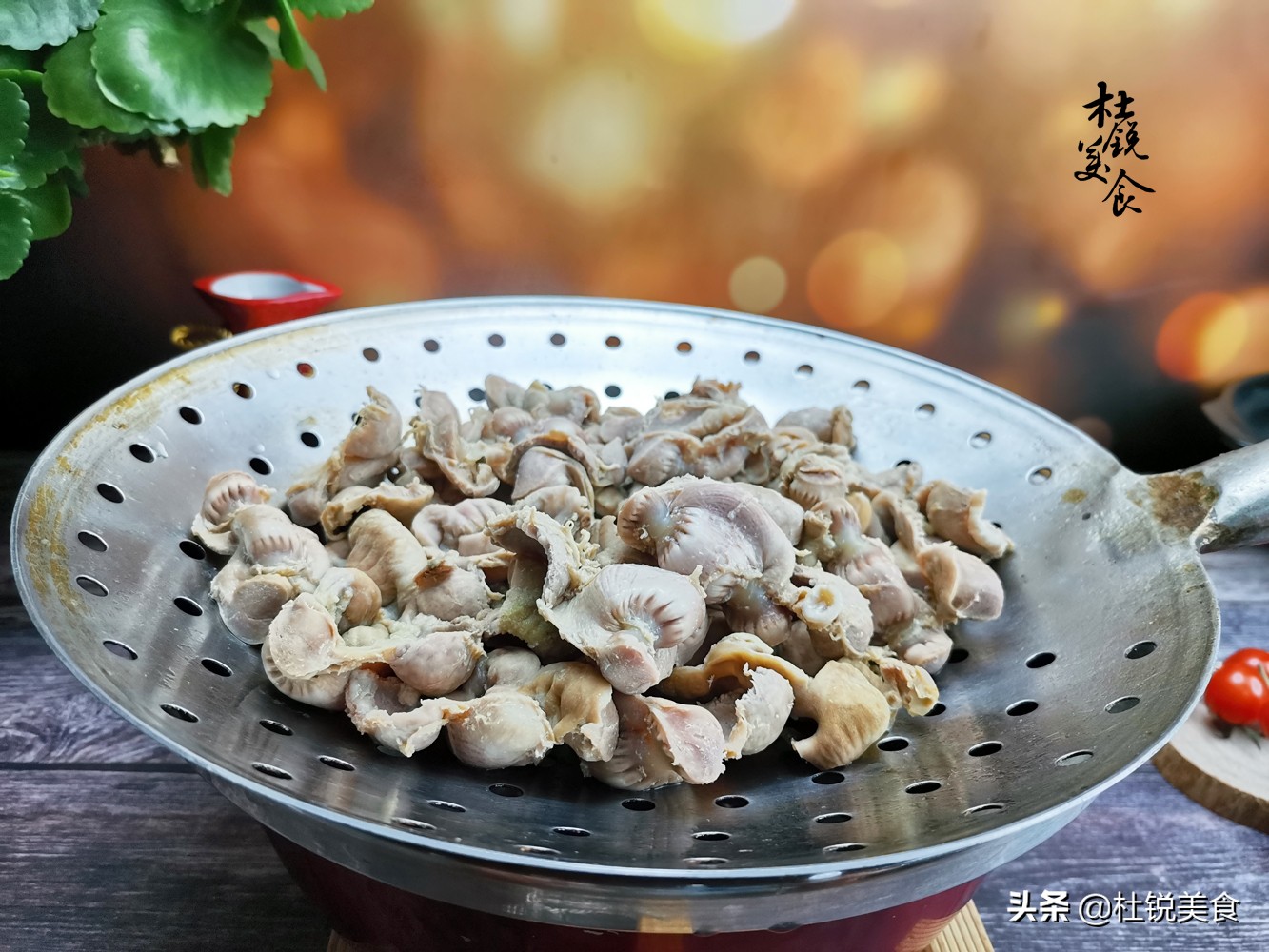 鸡胗怎样做才又脆又嫩还没有腥味,炒出来的鸡胗为什么是苦的