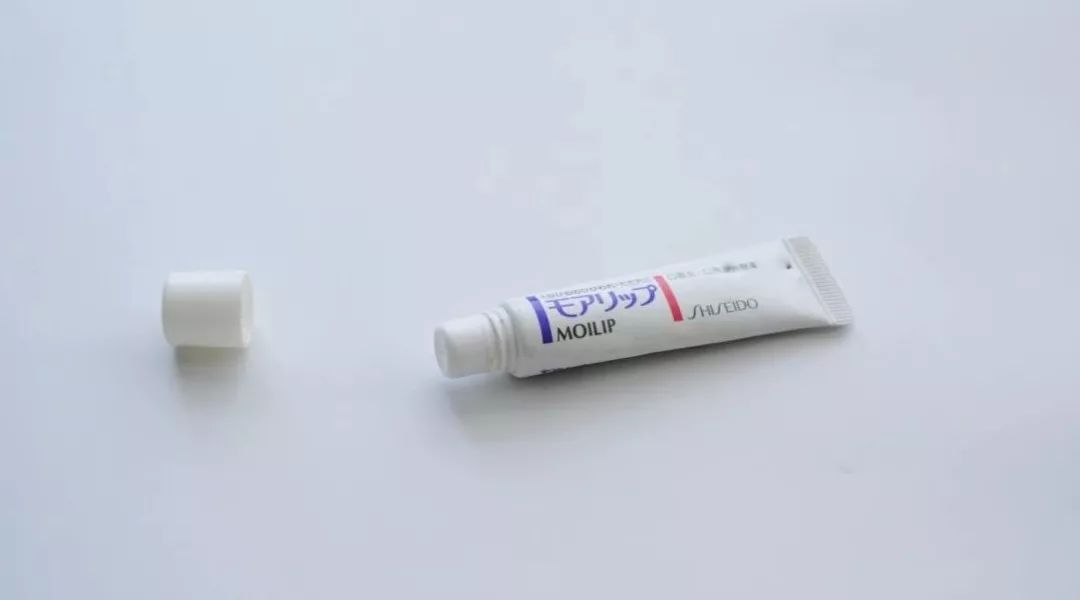 唇膏推荐50左右,推荐适合秋冬天涂的唇膏