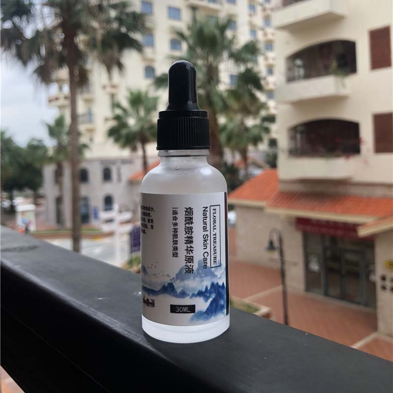 补水保湿抗皱美白精华液,补水保湿效果强大的精华液